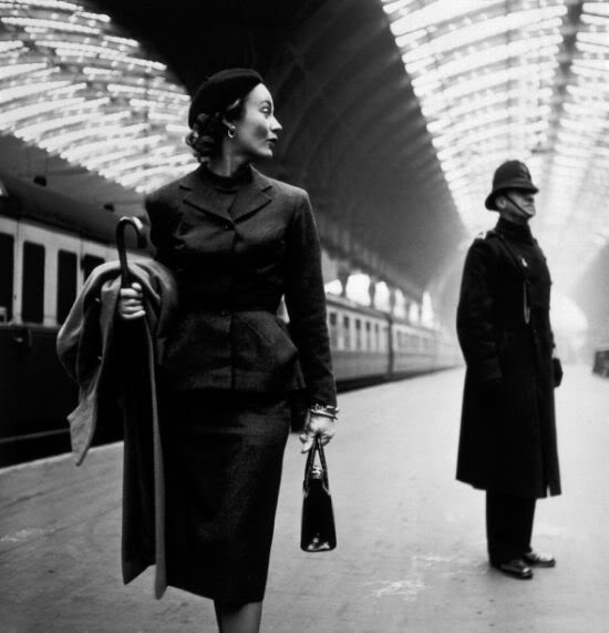 Toni Frissell: Victoria Station, London, 1951